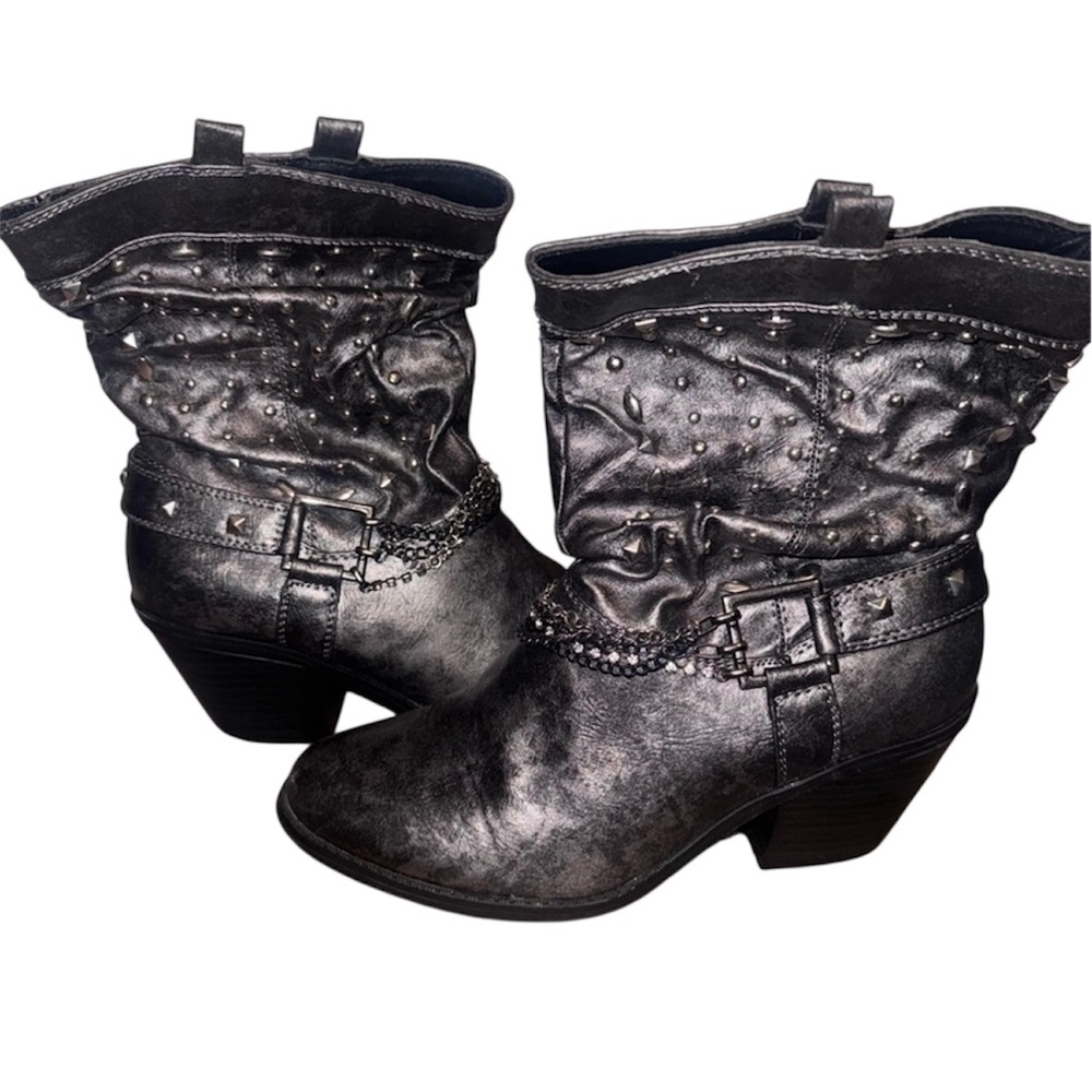 BKE Black and Gunmetal Studded Rhinestone Chain Cowboy Boots - Womens 8.5